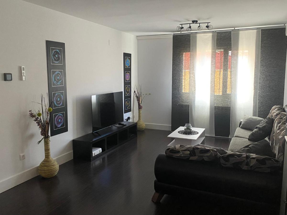 Vut Nohales Home Екстер'єр фото